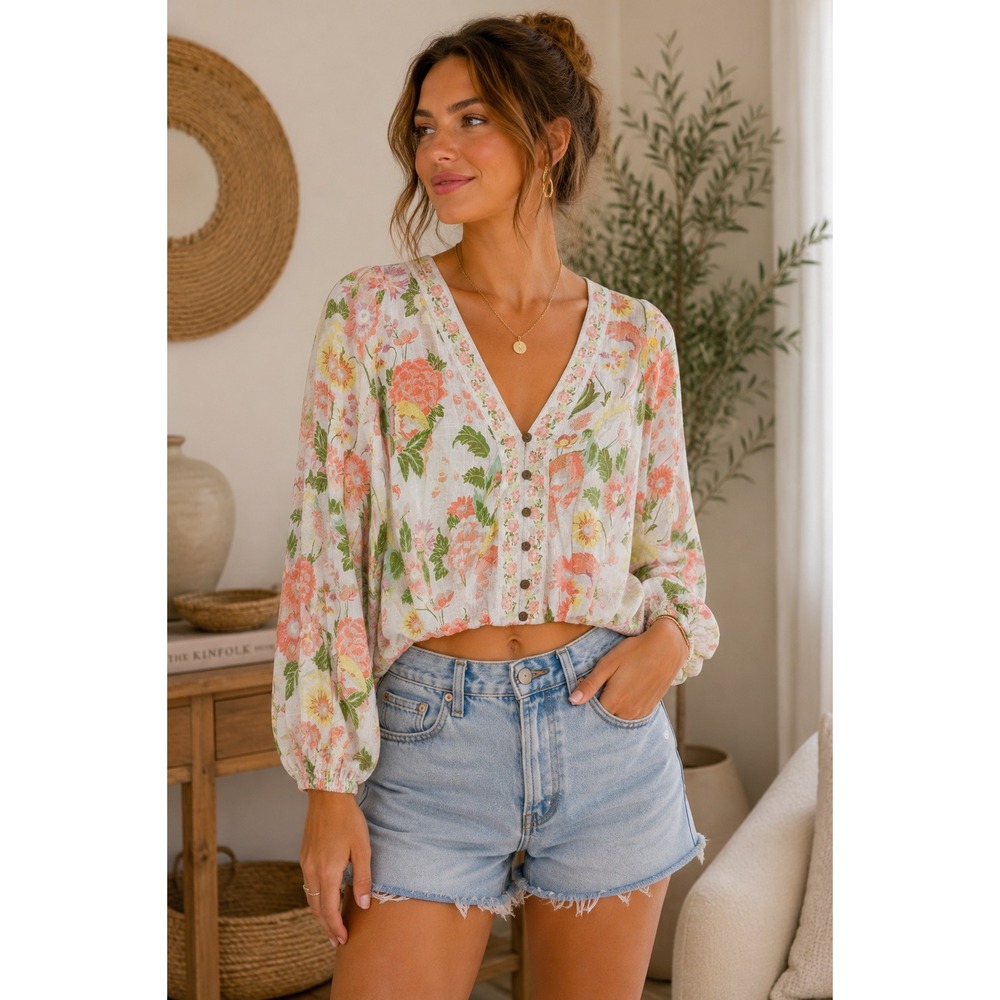 Rose + Olive Resort Floral‎ Bird Print Cropped Blouse V-Neck Button Front Medium